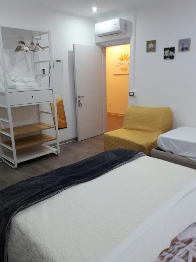 Dolce Vita Lovely Suites Кавриаго Экстерьер фото